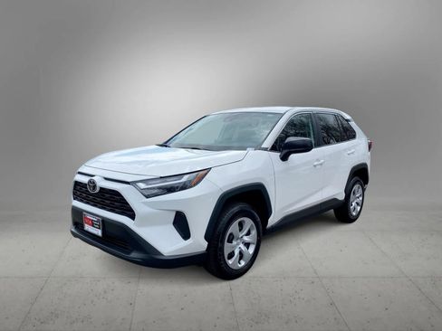 Certified 2025 Toyota RAV4 LE image 1