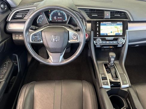 Used 2017 Honda Civic Touring image 28