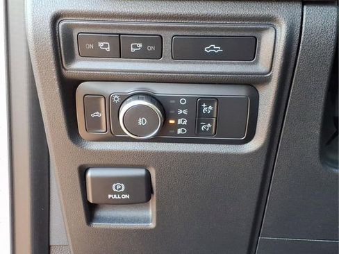 Used 2021 Ford F150 XLT w/ Equipment Group 302A High image 16