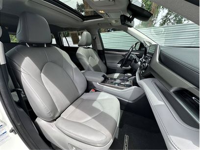 Used 2020 Toyota Highlander Limited