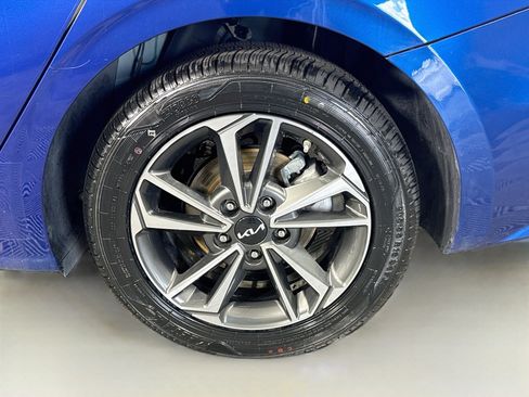 Used 2024 Kia Forte LXS FWD image 36