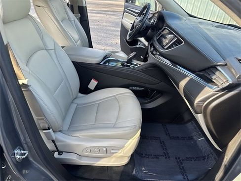 Used 2021 Buick Enclave Premium w/ Surround and Sites Package image 10