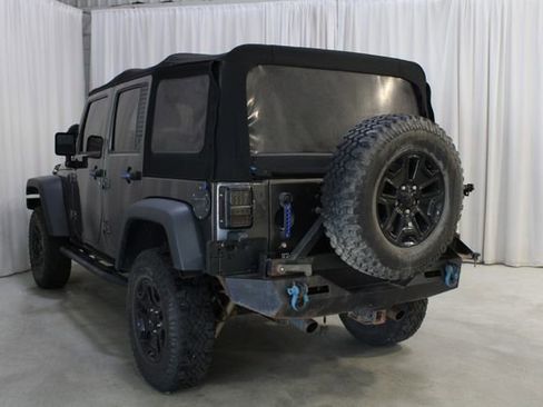 Used 2017 Jeep Wrangler Unlimited Sport AWD/4WD image 31