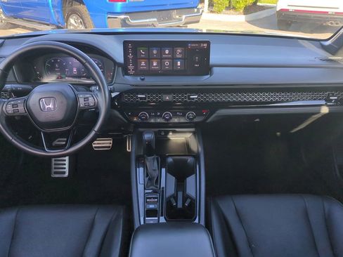 Used 2023 Honda Accord Sport image 16