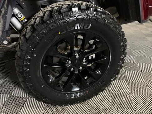 Used 2021 Jeep Gladiator Overland image 40