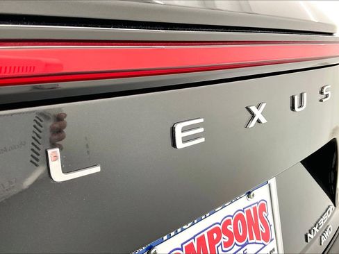 Used 2024 Lexus NX 350h AWD image 31