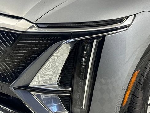 Certified 2023 Cadillac Lyriq 2WD image 12