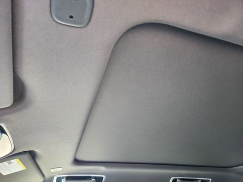 New 2026 Land Rover Range Rover Sport SE image 24