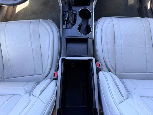 Used 2016 Toyota Camry LE FWD image 20