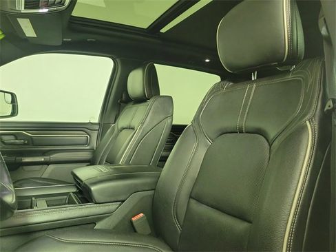 Used 2019 RAM 1500 Limited image 19