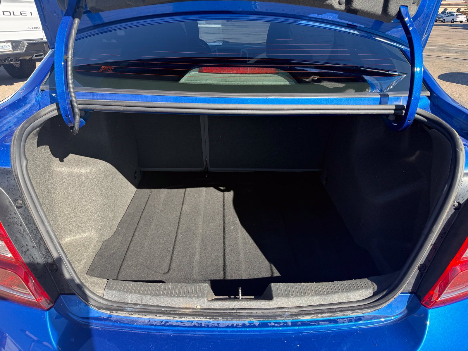 Certified 2020 Chevrolet Sonic LT FWD image 33