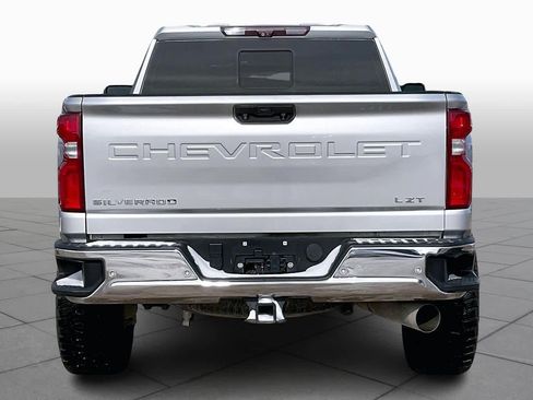 Used 2020 Chevrolet Silverado 2500 LTZ w/ LTZ Texas Edition image 6