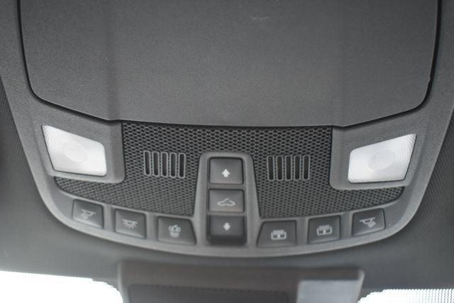 Used 2019 Ford F150 XLT w/ Equipment Group 302A Luxury AWD/4WD image 35