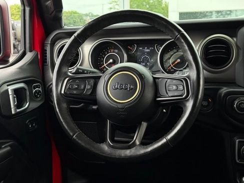 Used 2018 Jeep Wrangler Unlimited Sport S AWD/4WD image 14