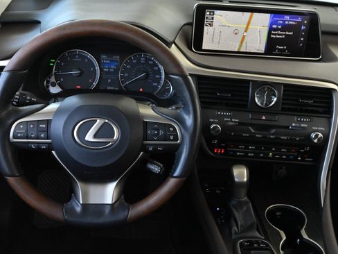 Used 2019 Lexus RX 350 FWD w/ Navigation Package image 16