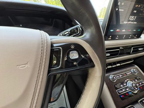 Used 2020 Lincoln Aviator Reserve w/ Equipment Group 202A AWD/4WD image 47