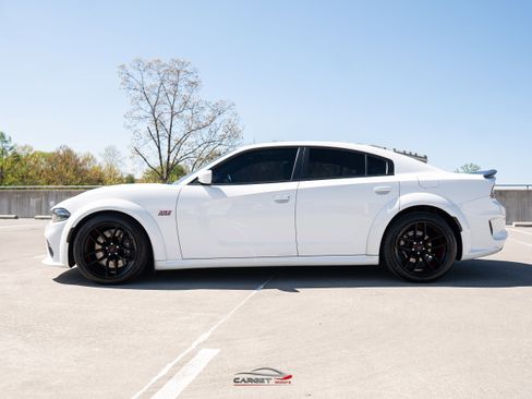 Used 2020 Dodge Charger Scat Pack RWD image 4