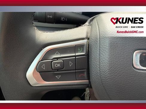 Used 2025 Jeep Compass Limited AWD/4WD image 10