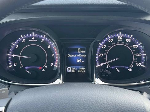 Used 2014 Toyota Avalon Limited FWD image 8