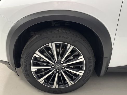 New 2026 Nissan Pathfinder Platinum AWD/4WD image 31