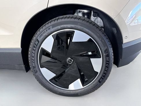 New 2026 Volvo EX30 Ultra w/ Protection Package AWD/4WD image 30
