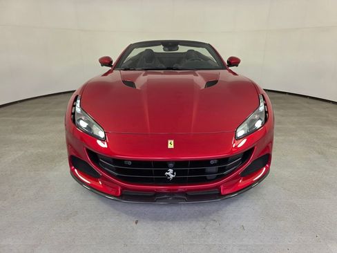Used 2022 Ferrari Portofino M RWD image 2