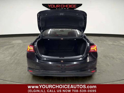Used 2021 Chevrolet Malibu LT FWD image 5