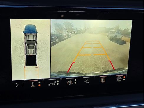 Used 2025 GMC Sierra 1500 Denali Ultimate image 18