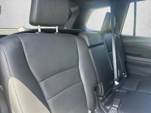 Used 2023 Honda Passport EX-L image 27