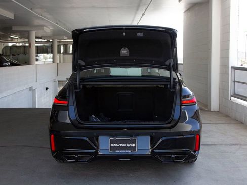 Used 2025 BMW 760i xDrive w/ Executive Package image 24