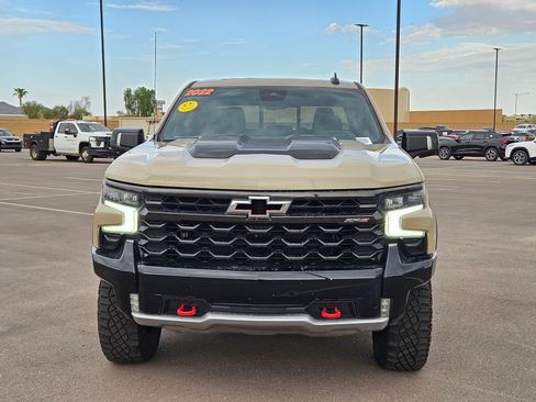 Certified 2022 Chevrolet Silverado 1500 ZR2 w/ Technology Package AWD/4WD image 8