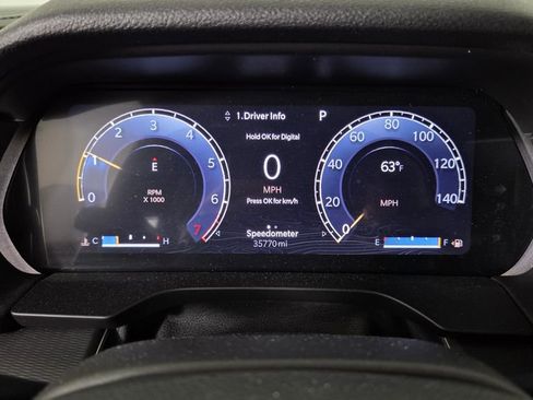 Used 2023 Jeep Grand Cherokee Altitude image 22