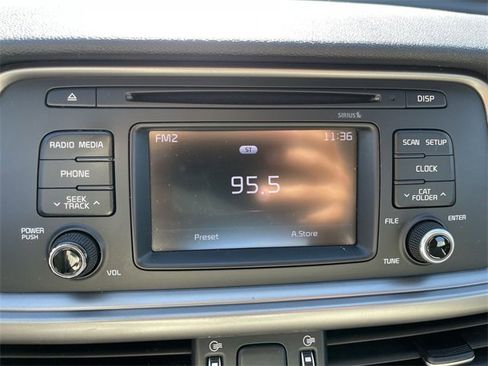 Used 2016 Kia Optima LX image 16