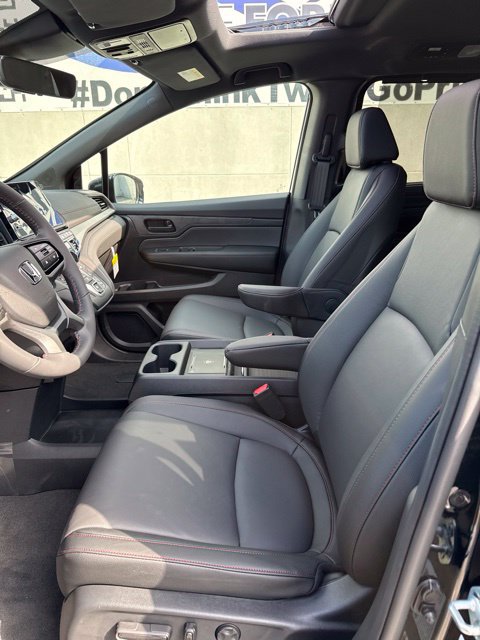 New 2026 Honda Odyssey Sport-L image 17
