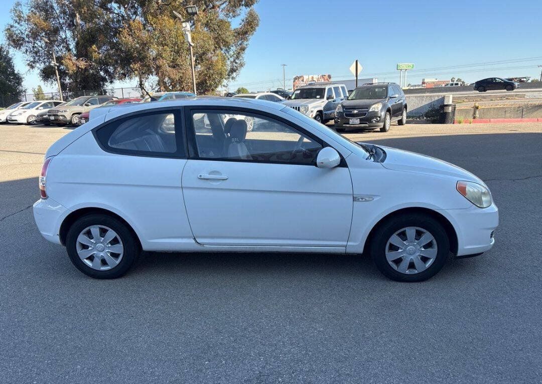 Used 2007 Hyundai Accent GS FWD image 4