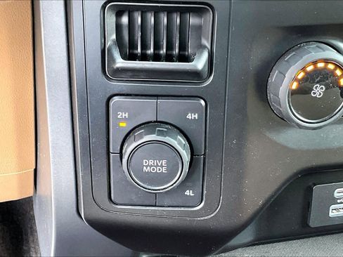 Used 2021 Ford F150 XLT AWD/4WD image 30
