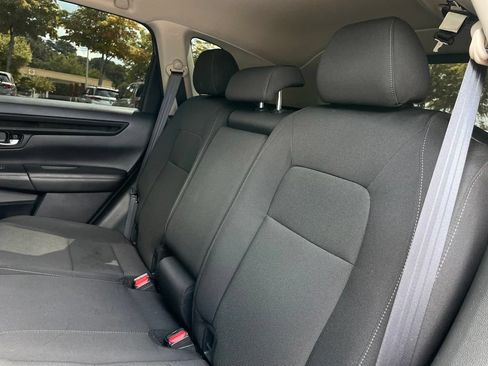 Certified 2025 Honda CR-V EX image 40