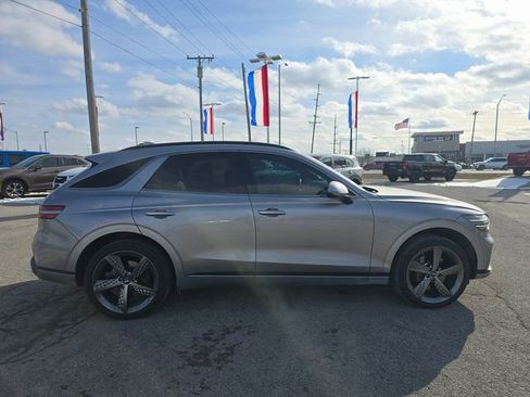 Used 2022 Genesis GV70 3.5T Sport w/ Sport Prestige Package image 4