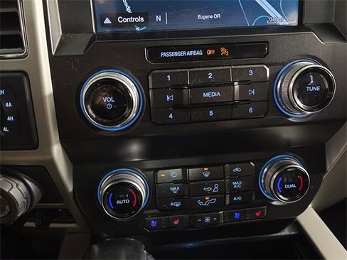 Used 2019 Ford F150 Lariat w/ Equipment Group 502A Luxury image 18