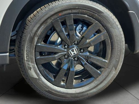 Used 2026 Honda HR-V Sport image 11