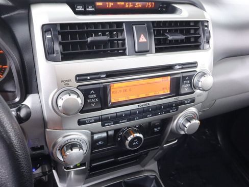Used 2011 Toyota 4Runner SR5 AWD/4WD image 18