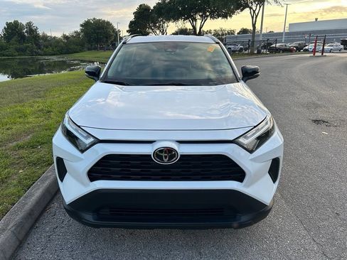 Certified 2025 Toyota RAV4 XLE FWD image 9