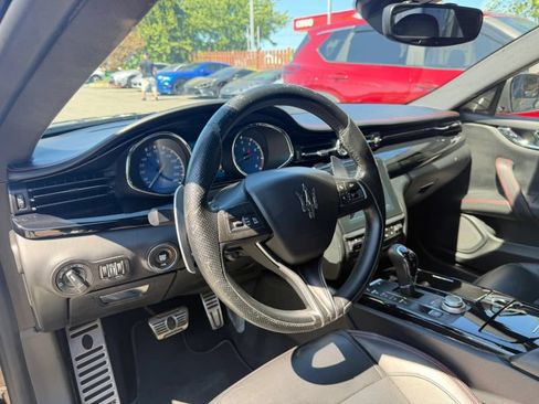 Used 2017 Maserati Quattroporte S GranSport RWD image 14