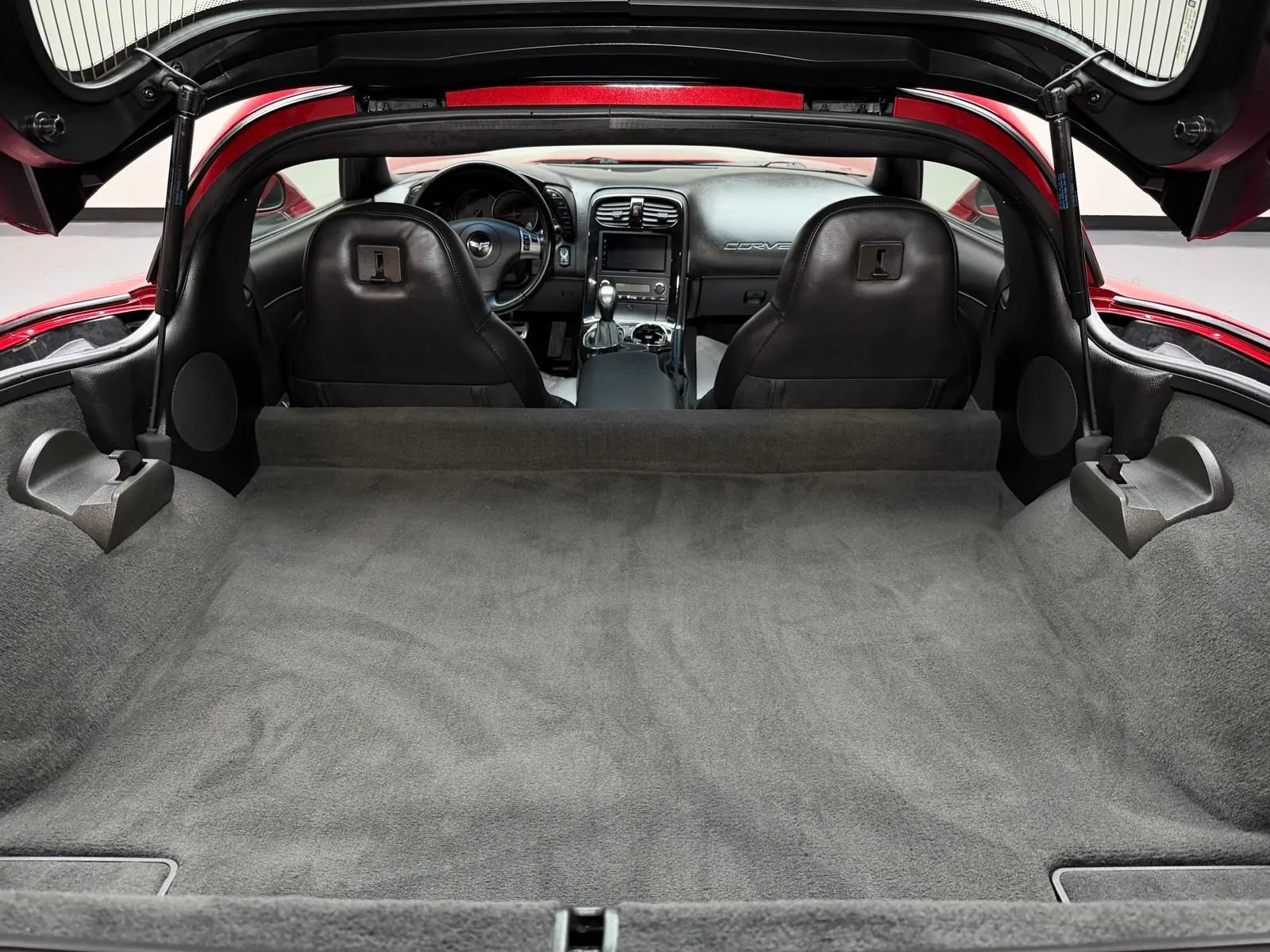 Used 2009 Chevrolet Corvette Coupe RWD image 14