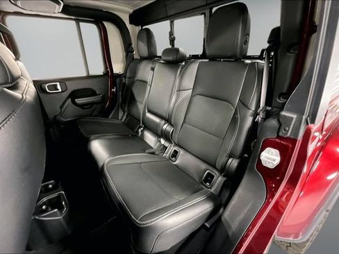 Used 2021 Jeep Gladiator Sport AWD/4WD image 21