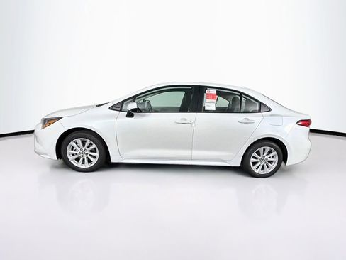 New 2026 Toyota Corolla LE FWD image 5