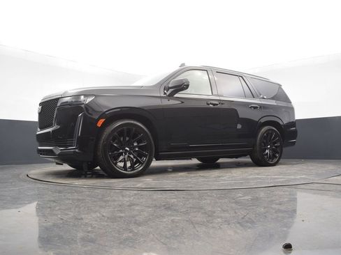 Certified 2024 Cadillac Escalade Sport Platinum w/ LPO, ONYX Package image 53