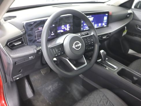 New 2026 Nissan Kicks SV w/ SV Premium Package image 9