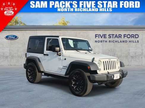 Used 2016 Jeep Wrangler Sport w/ Quick Order Package 24S AWD/4WD image 2