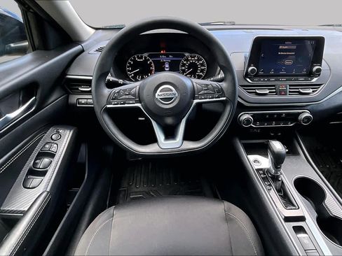 Used 2019 Nissan Altima 2.5 S AWD/4WD image 6